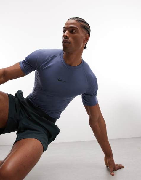 Nike Pro Training Dri-FIT t-shirt in navy 