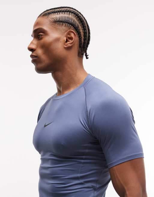 Nike Pro Training Dri-FIT t-shirt in navy , 2 of 5