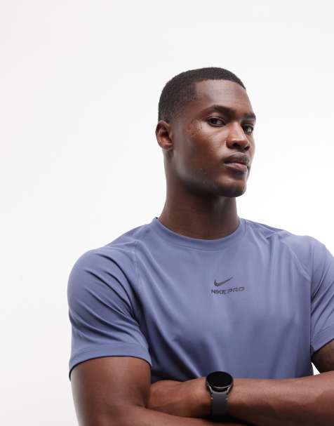 Nike Pro Training Dri-FIT t-shirt in navy - view 1