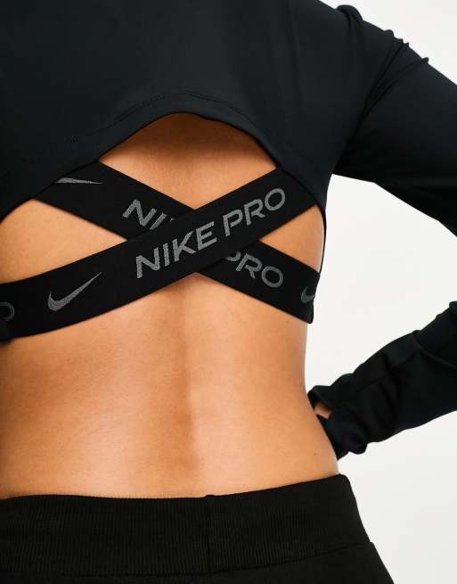 Nike Pro Training Femme Dri-Fit long sleeve crop top in black