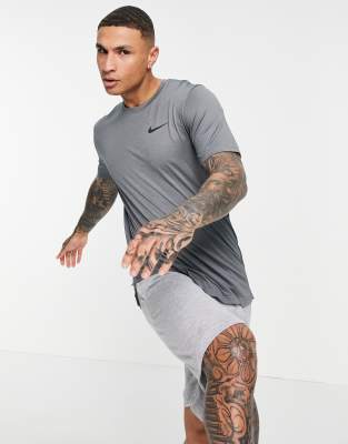 nike pro hyperdry