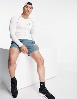 nike running base layer