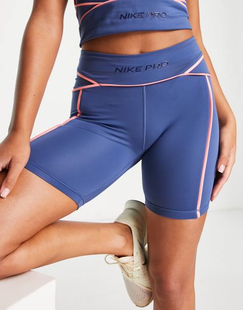 Nike Pro Training Membership Dri-FITleggings booty shorts in blue - view 1