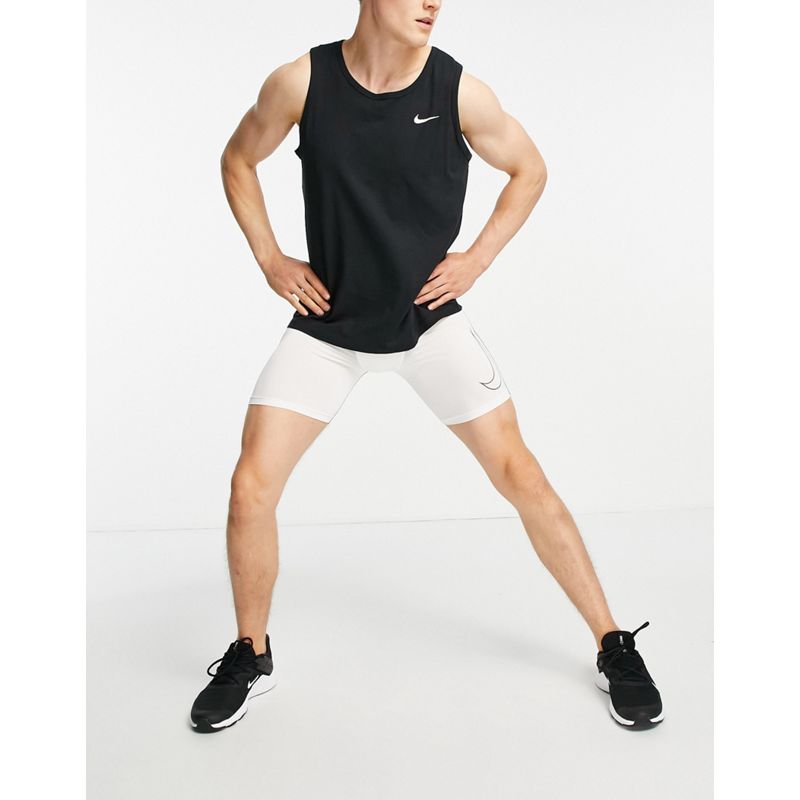 Nike - Pro Training - Pantaloncini baselayer Dri-FIT, colore bianco