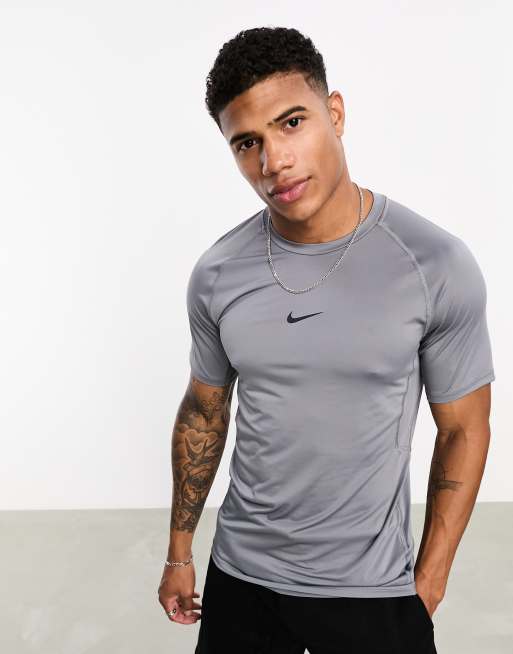 Nike Pro Dri Fit Slim Fit Short Sleeve T-Shirt Grey