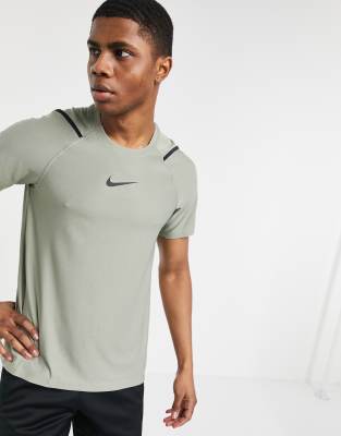 NIKE Pro Herren Sport-T-Shirt | KELLER 