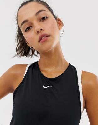 nike pro training tank in black