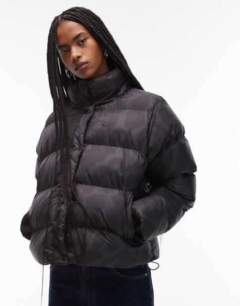 Nike puffer jacket in leopard print - view 1