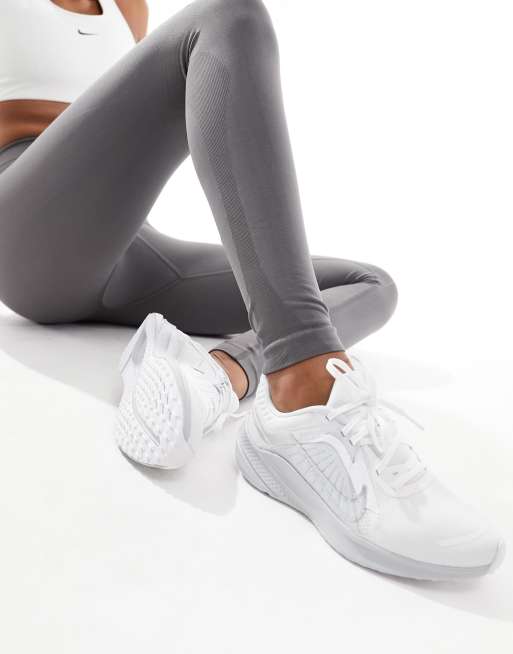 Nike Quest 5 sneakers in white silver ASOS