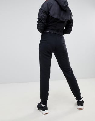 nike rally slim fit joggers