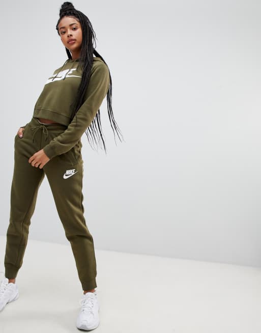 olive green nike sweatpants