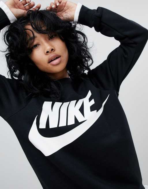 Nike sportswear store rally sweatshirt