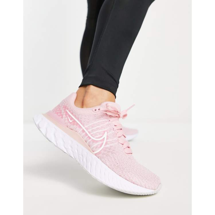 Nike flyknit shop react pink