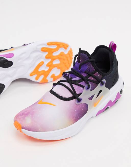 Nike galaxy outlet print