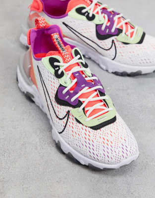 Nike React Vision Baskets Blanc cass rose ASOS