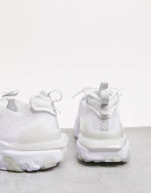 Nike React Vision - Buty sportowe w kolorze potrójnej bieli, 2 z 4