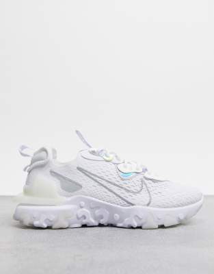 Nike React Vision in white and silver 