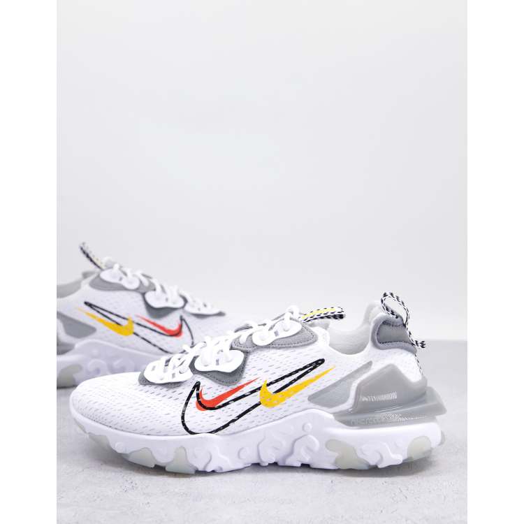 Nike react hot sale trainers white