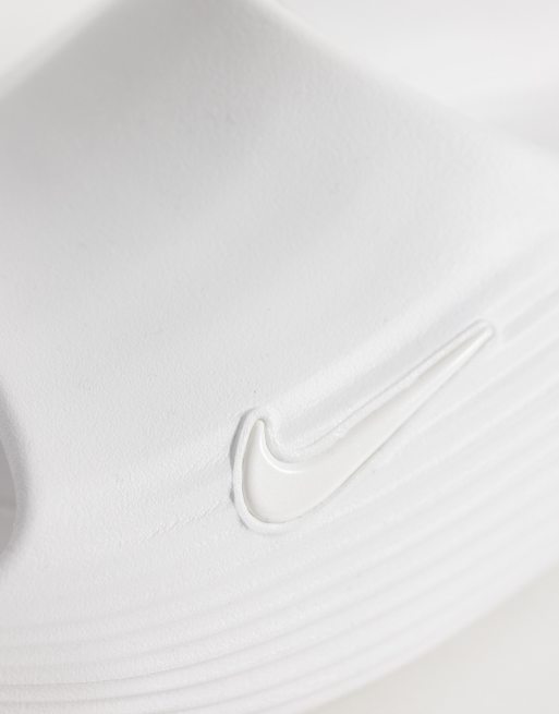 Nike – Reactx – Naturvita tofflor, 3 av 4