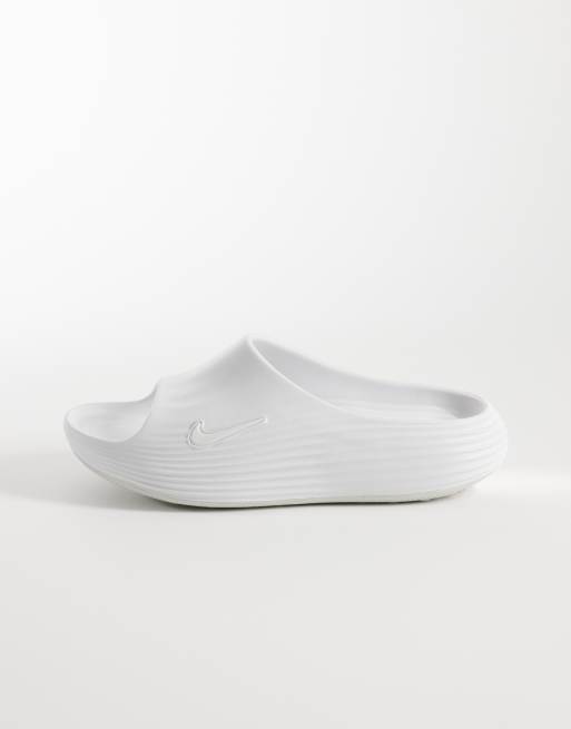 Nike ReactX sliders in white, 2 of 4