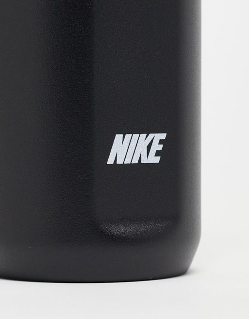 https://images.asos-media.com/products/nike-recharge-24oz-straw-bottle-in-black/202579149-4?$n_640w$&wid=513&fit=constrain