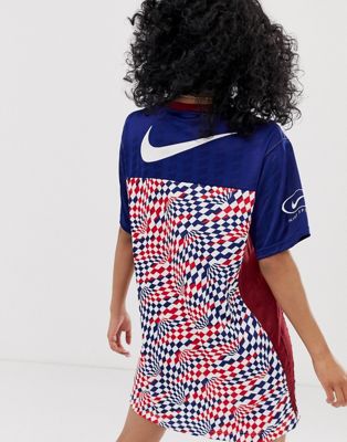 Nike red white and blue soccer jersey 