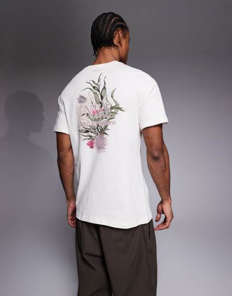 Nike Reef Encounters graphic t-shirt in white - view 1