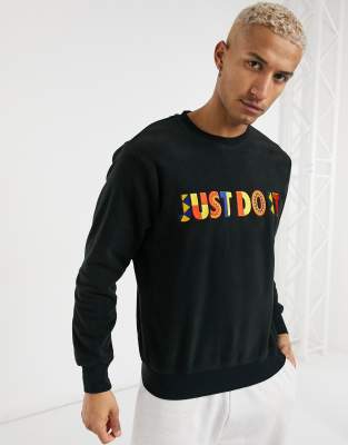 nike reissue sweatshirt