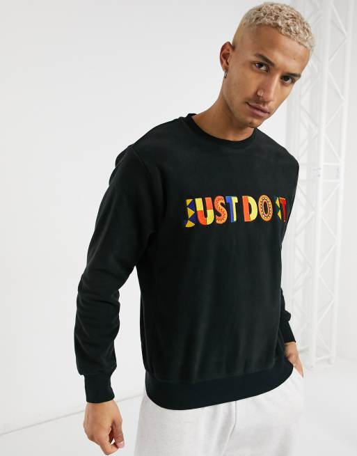 Out the purse online nike crewneck