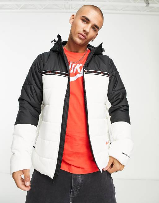 Nike Repeat Pack hooded synthetic fill puffer jacket in sail | ASOS