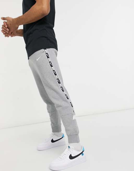 nike repeat pack cargo jogger in dark smoke grey