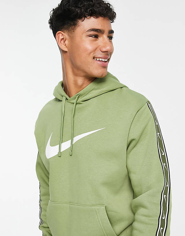 Nike - repeat pack logo hoodie in khaki