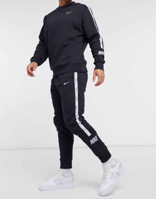 Nike logo taping store sweatpants