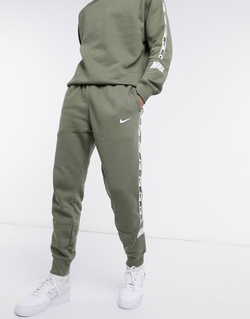 Nike repeat pack logo 2025 taping cuffed joggers in grey