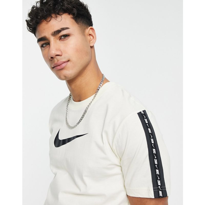 Activewear Uomo Nike - Repeat Pack - T-shirt con fettuccia con logo bianco sporco
