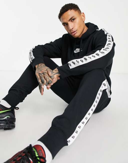 Nike - Repeat - Sort træningssæt i fleece med logobånd