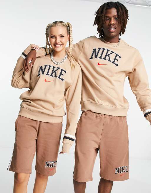 Pull discount universitaire nike