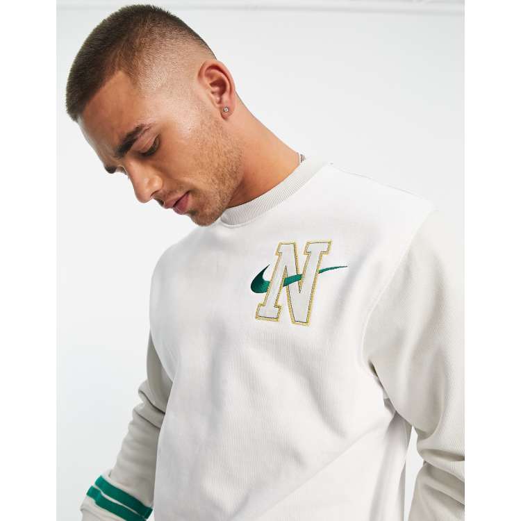 Nike cut off sweatshirt clearance
