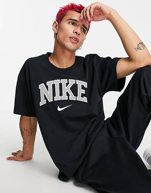 Men Nike Retro logo premium oversized t-shirt in black 