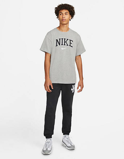 Nike Retro Logo Oversized Heavyweight T-shirt In Cream ...