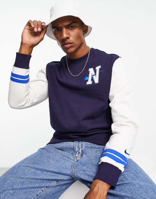 Nike Retro - Sweatshirt van fleece met kleurvlakken en logo in gebroken wit/marineblauw