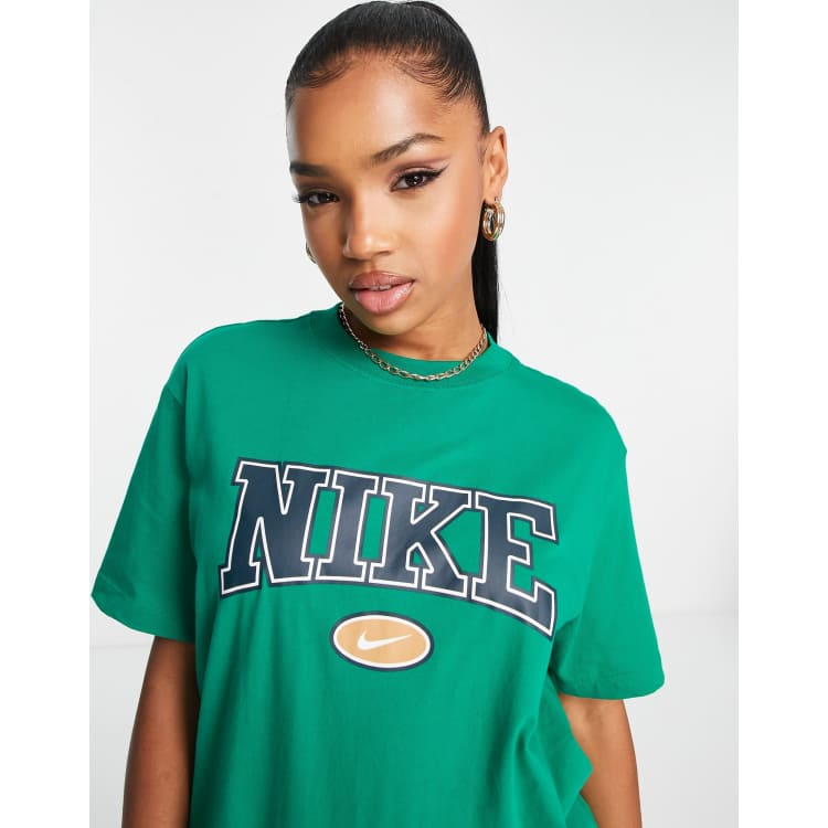 Green and orange nike hot sale shirt