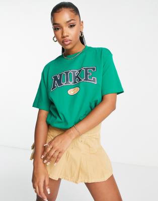 Nike Retro t-shirt in green | ASOS