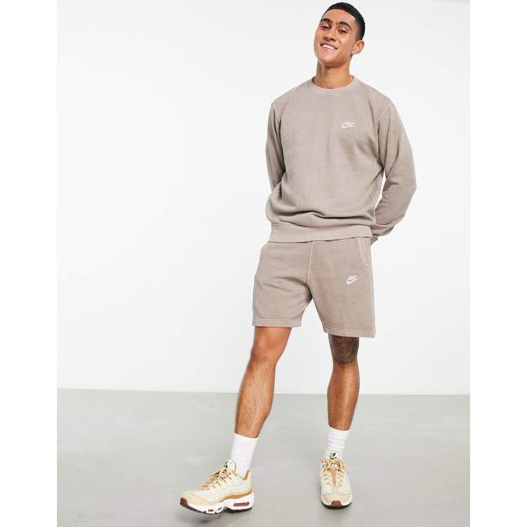 Nike club best sale fleece shorts grey