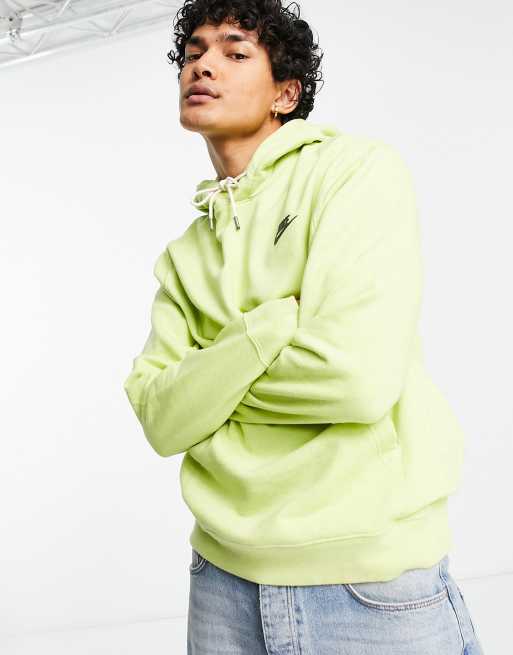 Nike – Revival – Kapuzenpullover in blassem Limettengrün