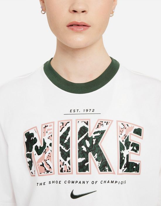 https://images.asos-media.com/products/nike-revival-statement-boxy-logo-ringer-t-shirt-in-white/23173313-3?$n_550w$&wid=550&fit=constrain