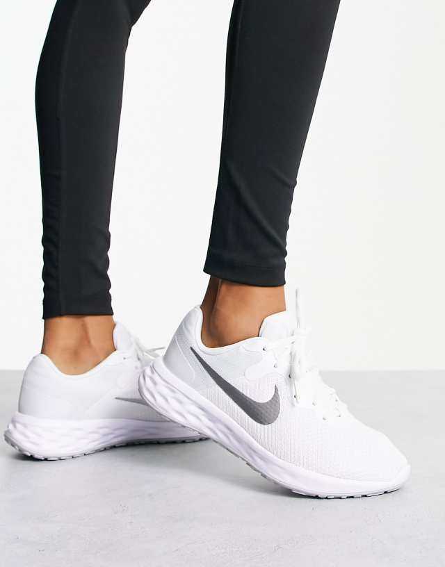 Nike Revolution 6 Next sneakers in white