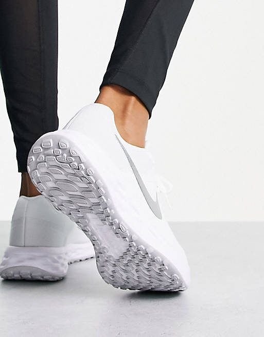 tij vaccinatie Verminderen Nike Revolution 6 Next sneakers in white | ASOS