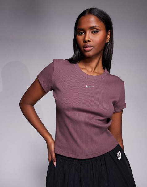 Nike ribbed short sleeve top in dark purple