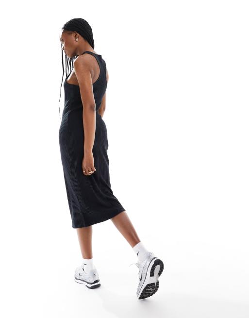 Nike Robe mi longue cotelee avec dos nu Noir
